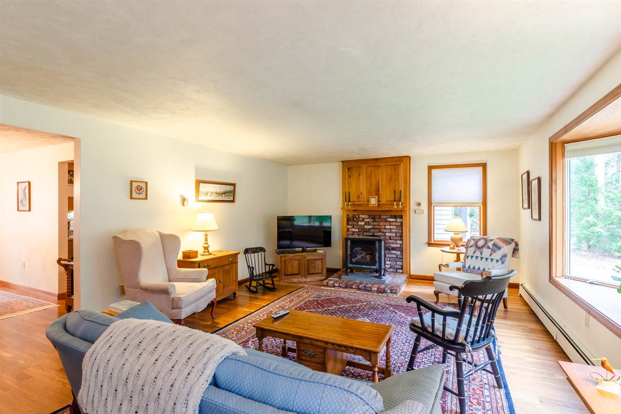 22 Brook Road Mont Vernon, NH 03057 - Photo 5 of 37 Gallery Image 5