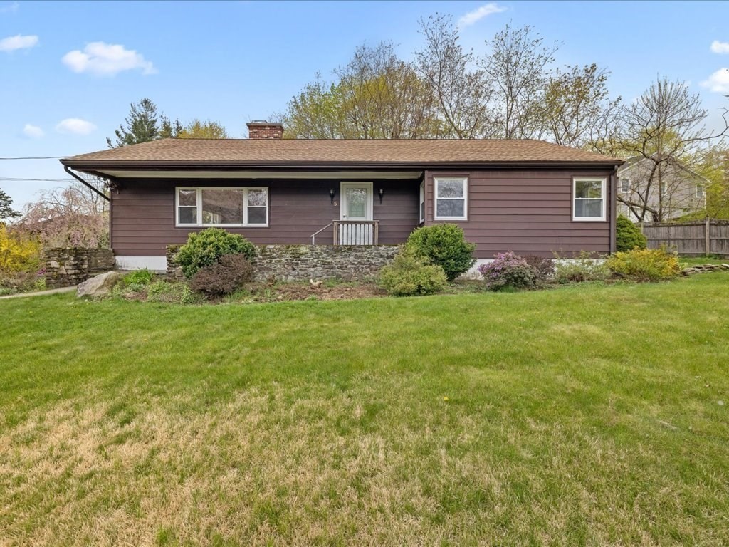 5 Rustic Drive Worcester, MA 01609 - Photo 2 of 40 Gallery Image 2