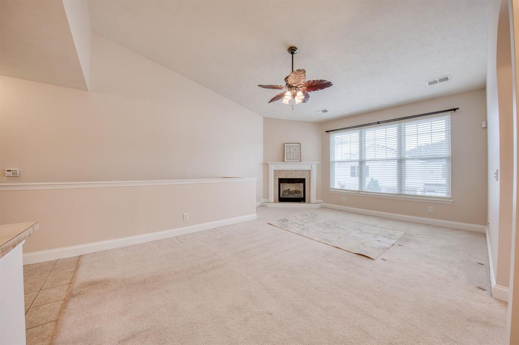 227 Adams Pointe Boulevard, Unit 3 Mars, PA 16046 - Photo 2 of 43