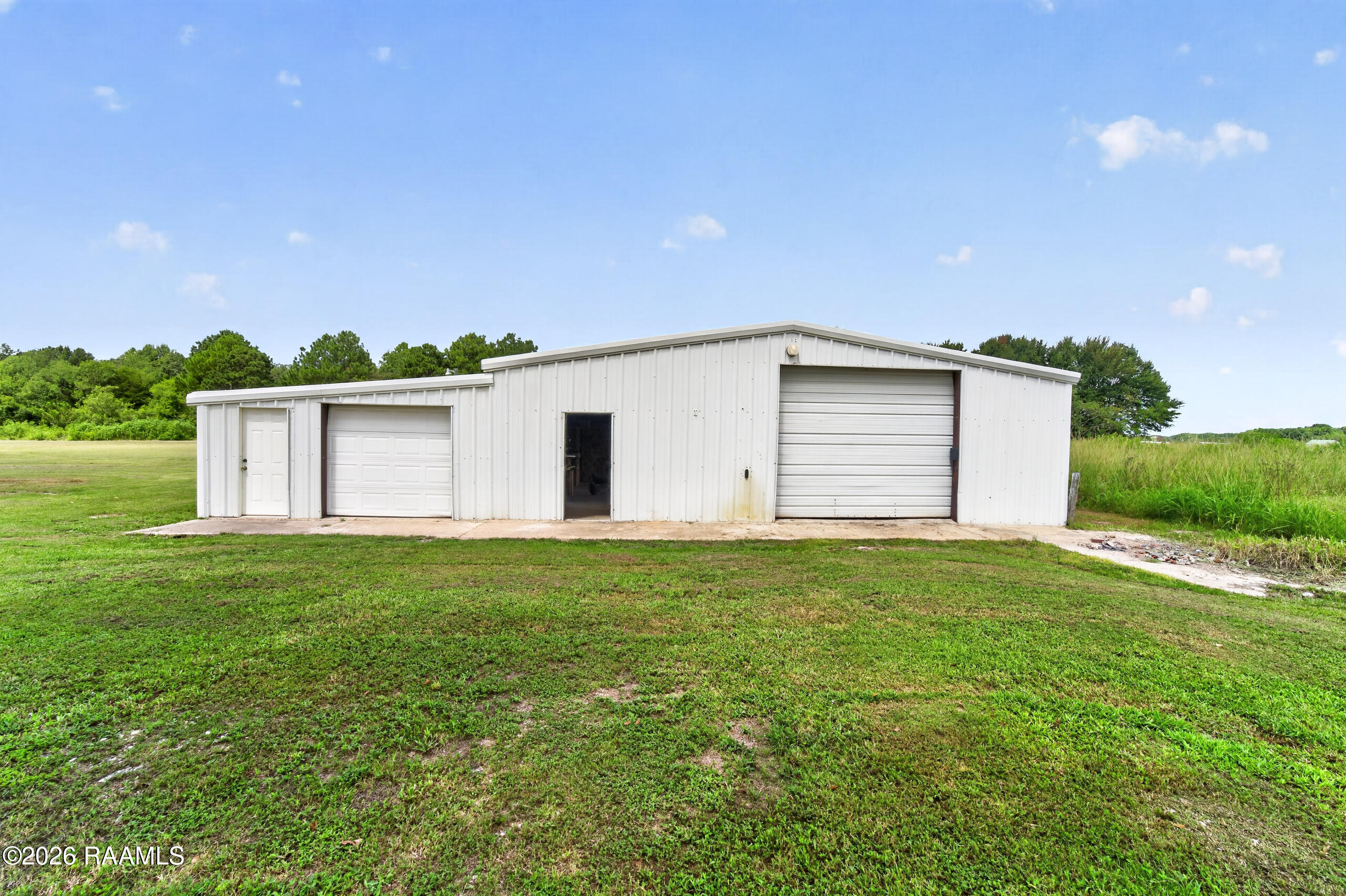 727 Jesse B Road Church Point, LA 70525 - Photo 32 of 42 DSC02564
