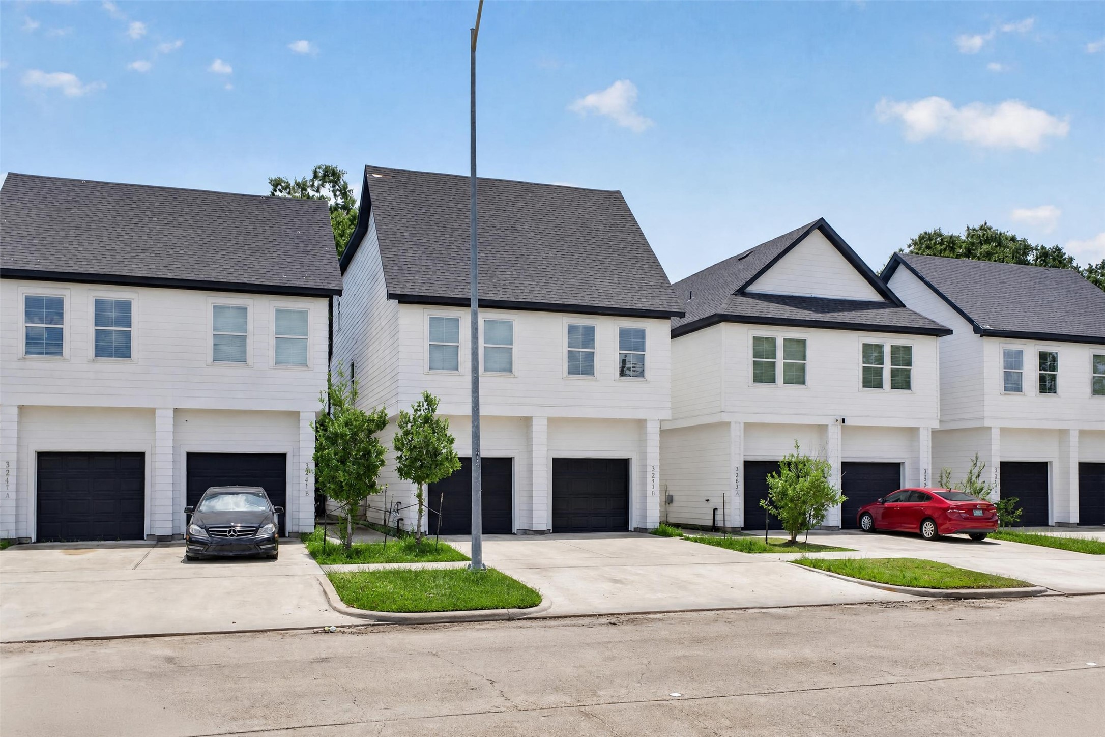 3229 Real Street, Unit B Houston, TX 77087 - Photo 6 of 39