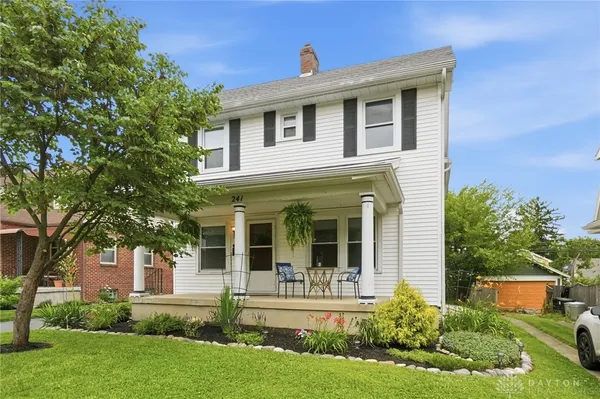 $400,000 | 241 Orchard Drive, Oakwood, OH 45419