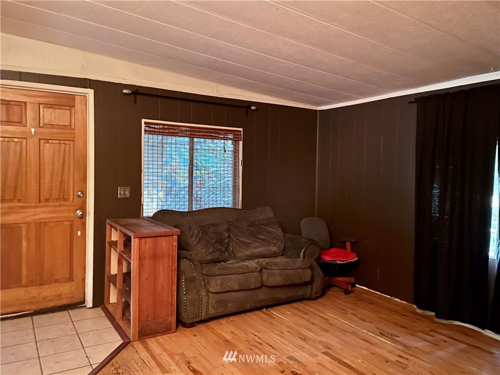 21 Northeast Hill Road Belfair, WA 98528 - Photo 3 of 22 Gallery Image 3