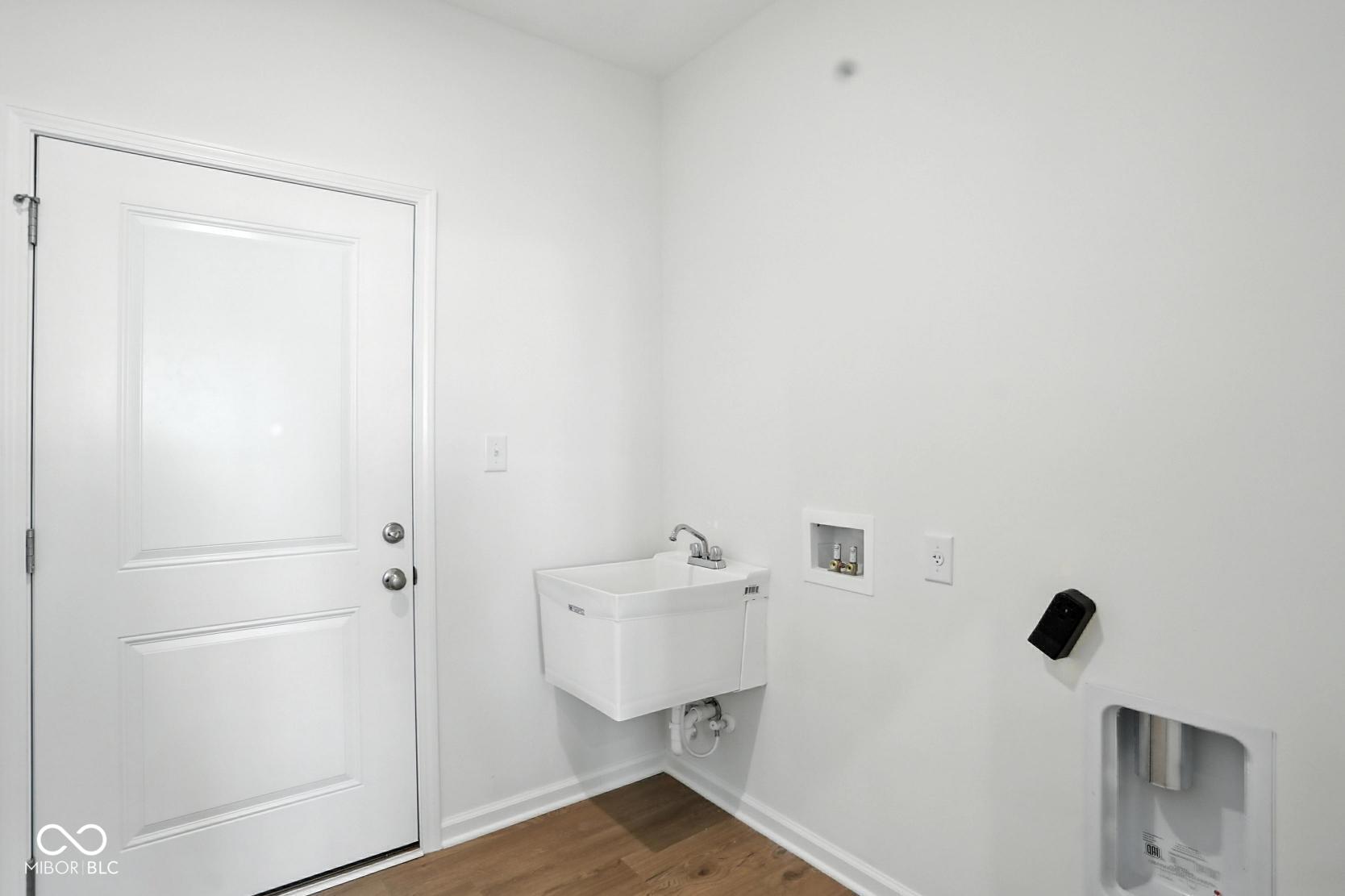 2017 Frost Line Lane Greenfield, IN 46140 - Photo 16 of 34