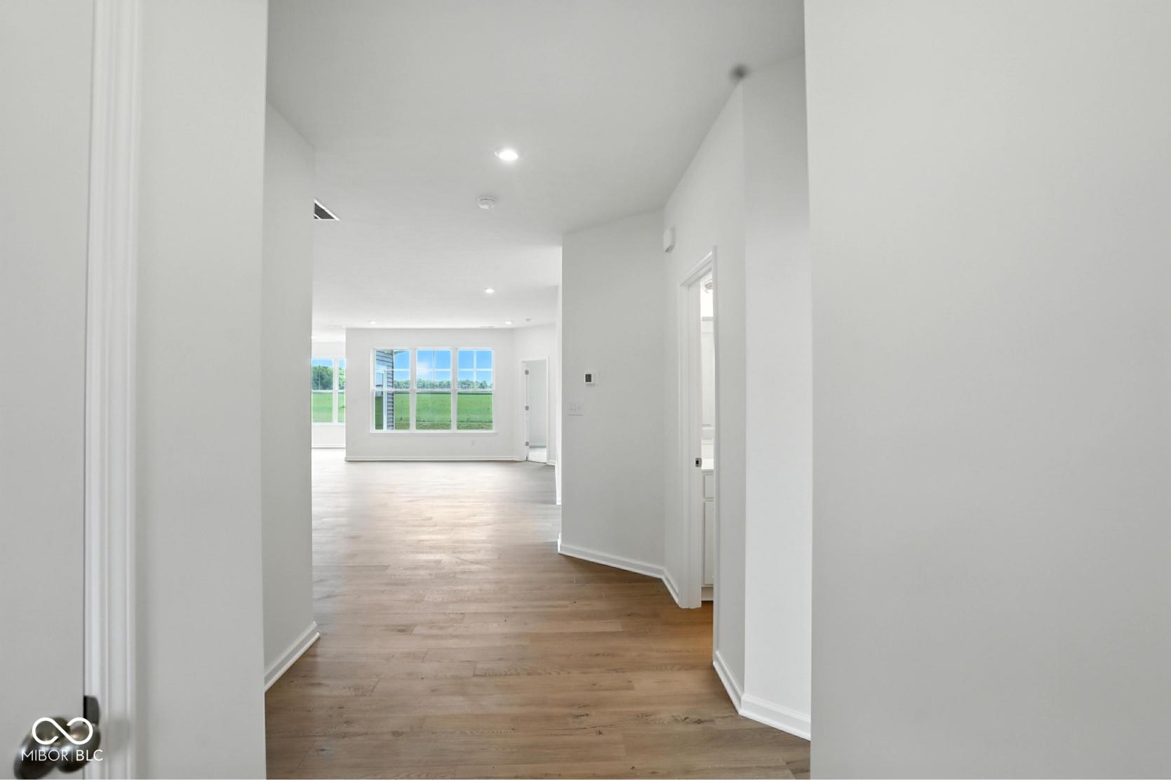 2017 Frost Line Lane Greenfield, IN 46140 - Photo 4 of 34