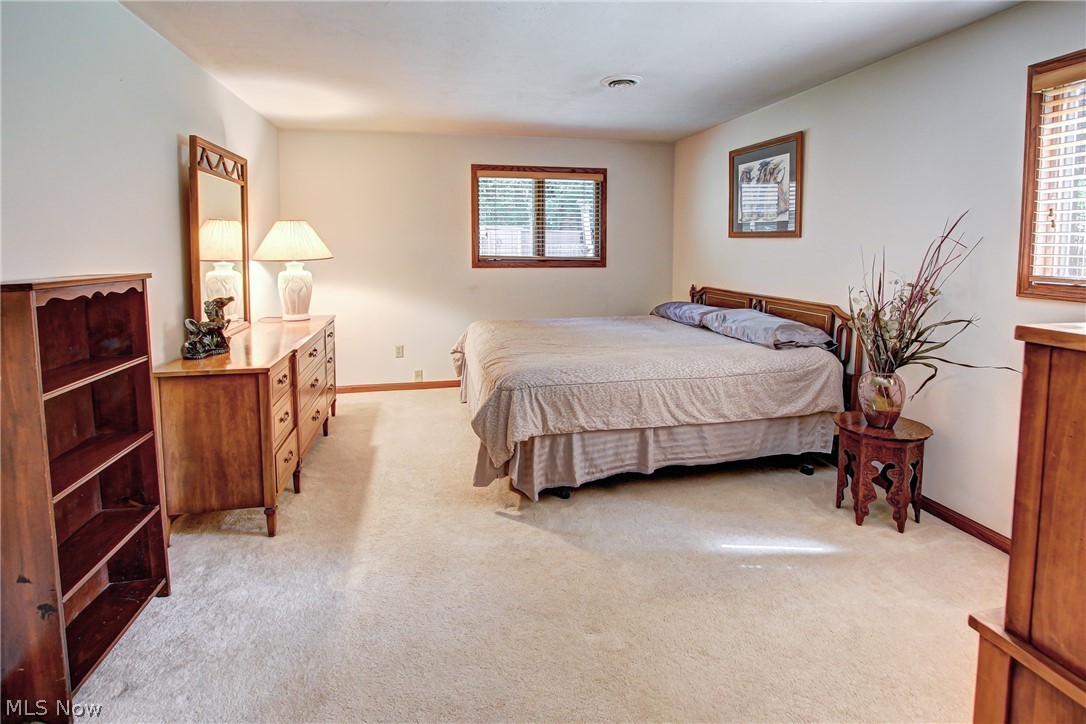 1975 Claus Road Vermilion, OH 44089 - Photo 10 of 35 Gallery Image 10