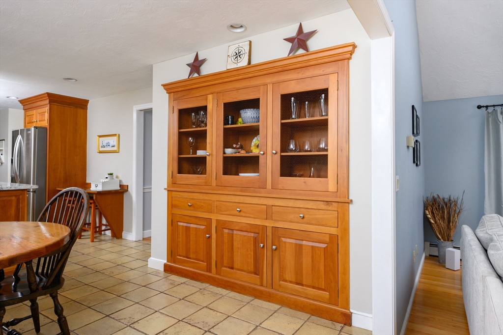37 Higgins Road Kingston, MA 02364 - Photo 12 of 40 Gallery Image 12