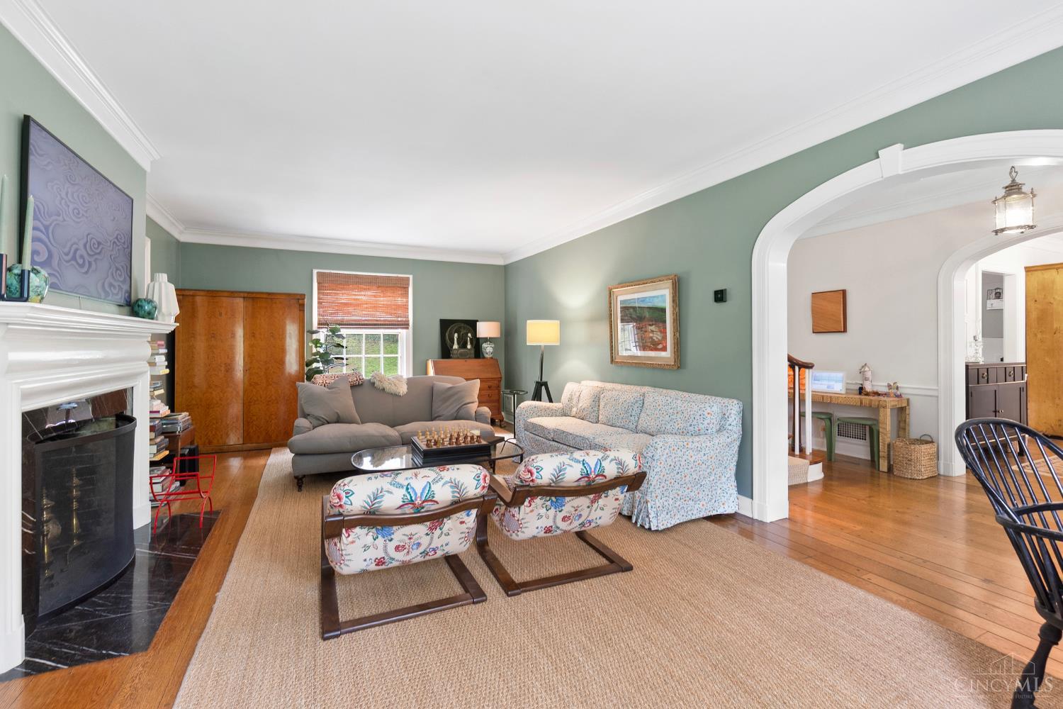 555 Reily Road Wyoming, OH 45215 - Photo 8 of 53