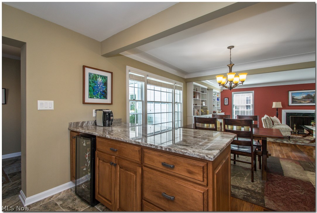 17607 Fernway Road Cleveland, OH 44120 - Photo 10 of 35 Gallery Image 10