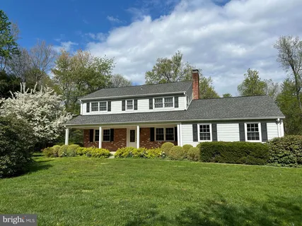 $775,000 | 279 Pennington Rocky Hill Road, Pennington, NJ 08534