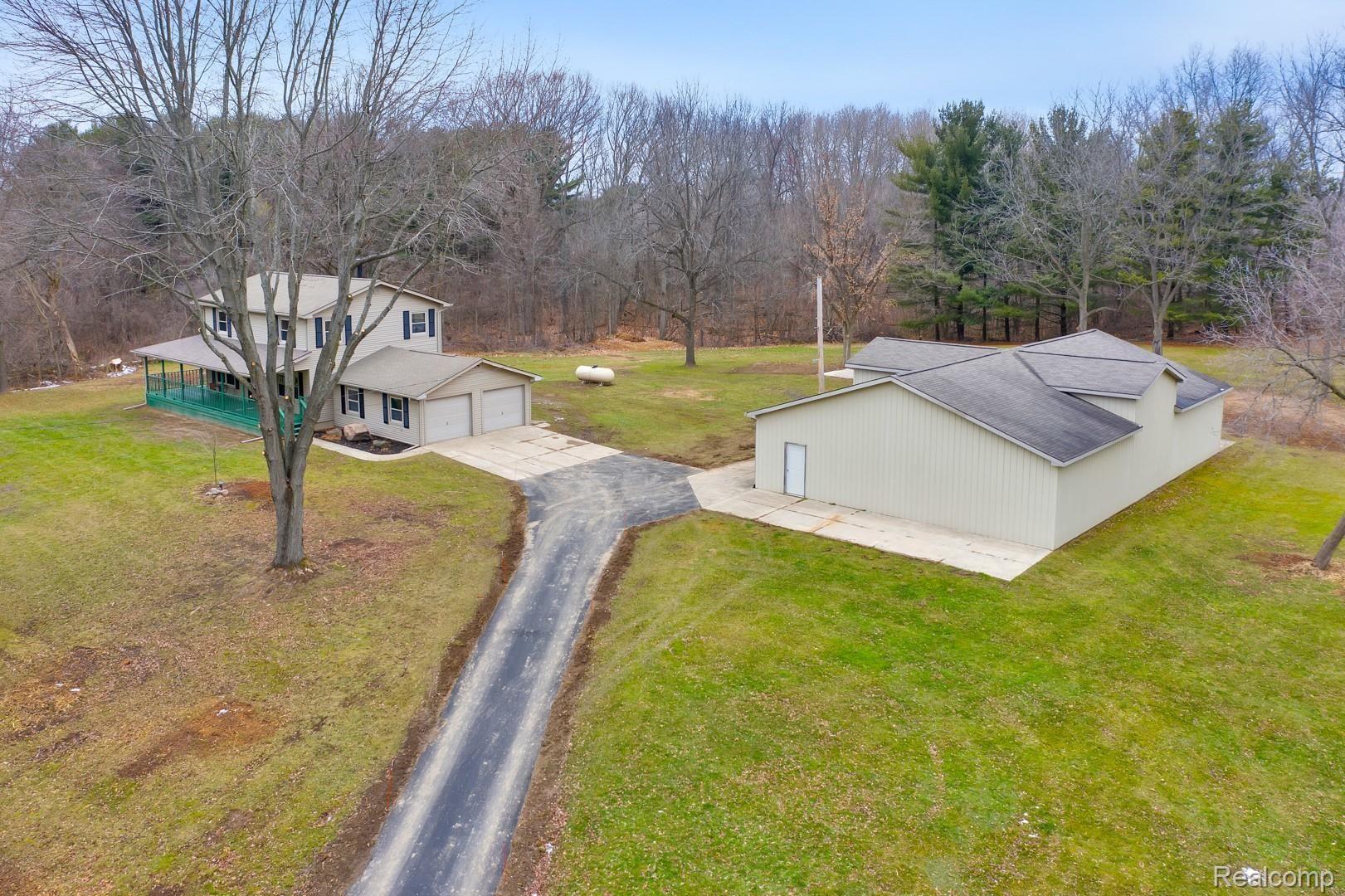 13091 Germany Road Fenton, MI 48430 - Photo 27 of 32 DJI_0214.jpg