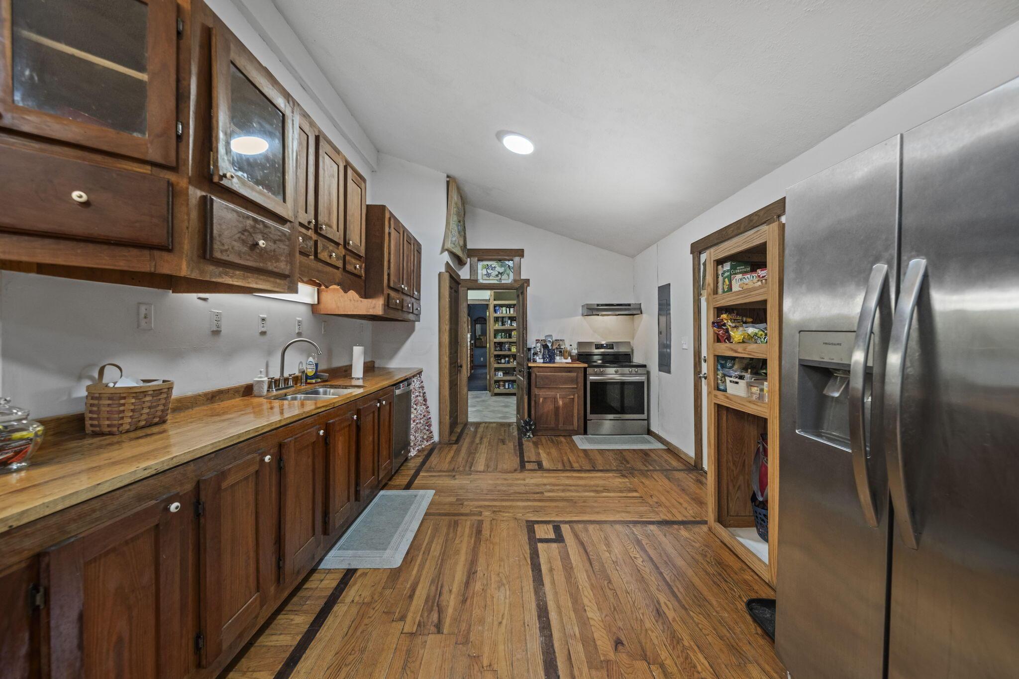 3758 Moriah Road Oak Hill, OH 45656 - Photo 13 of 88