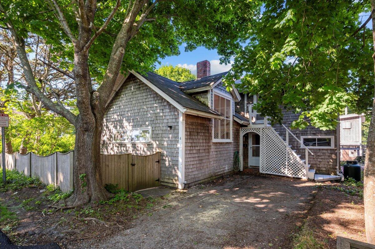 6 Priscilla Alden Road Provincetown, MA 02657 - Photo 10 of 58 03-DDB_4406