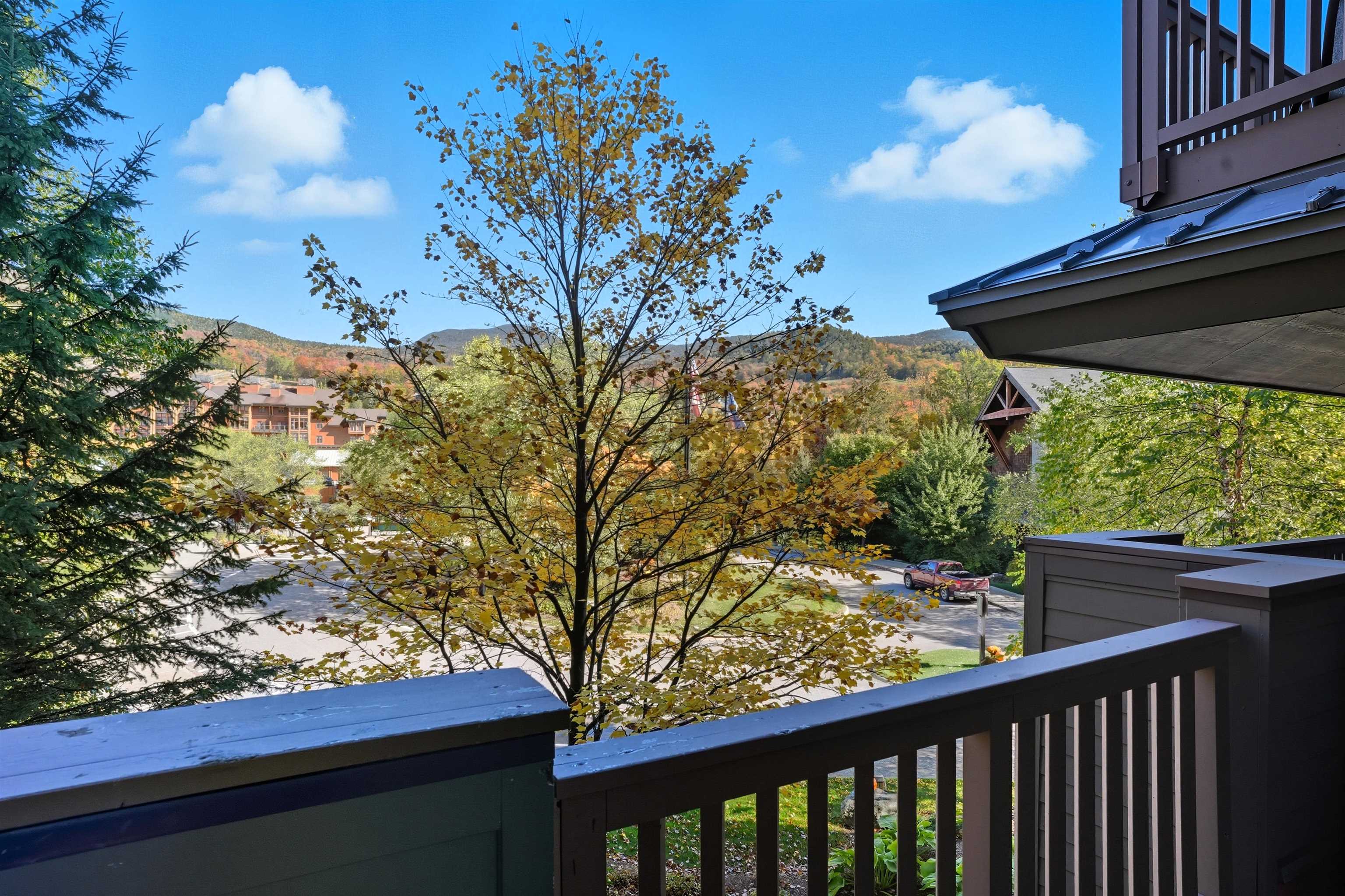 7412 Mountain Road, Unit 1228 Stowe, VT 05672 - Photo 18 of 21 Gallery Image 18