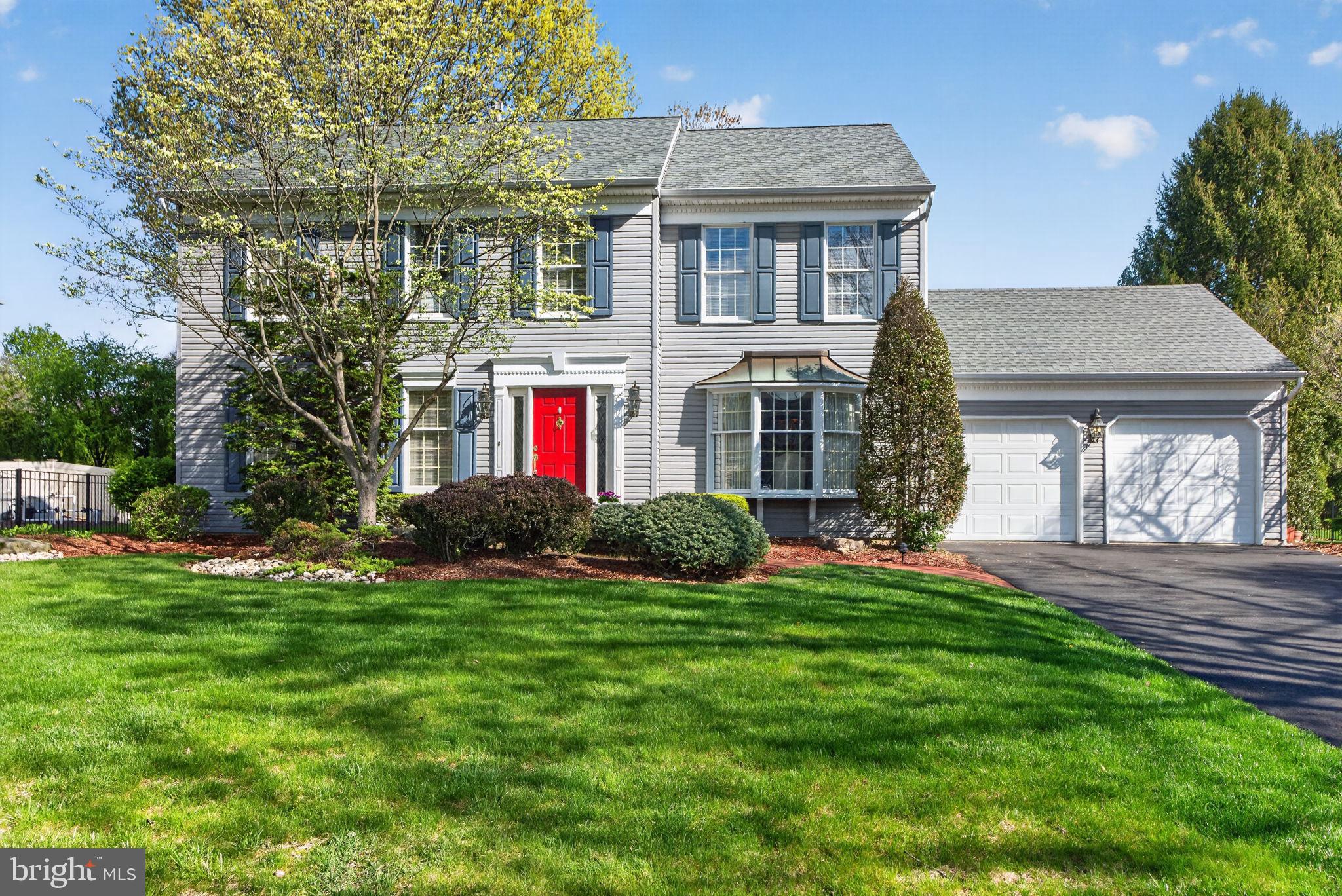 4510 Kathi Drive Bethlehem, PA 18017 - Photo 2 of 50