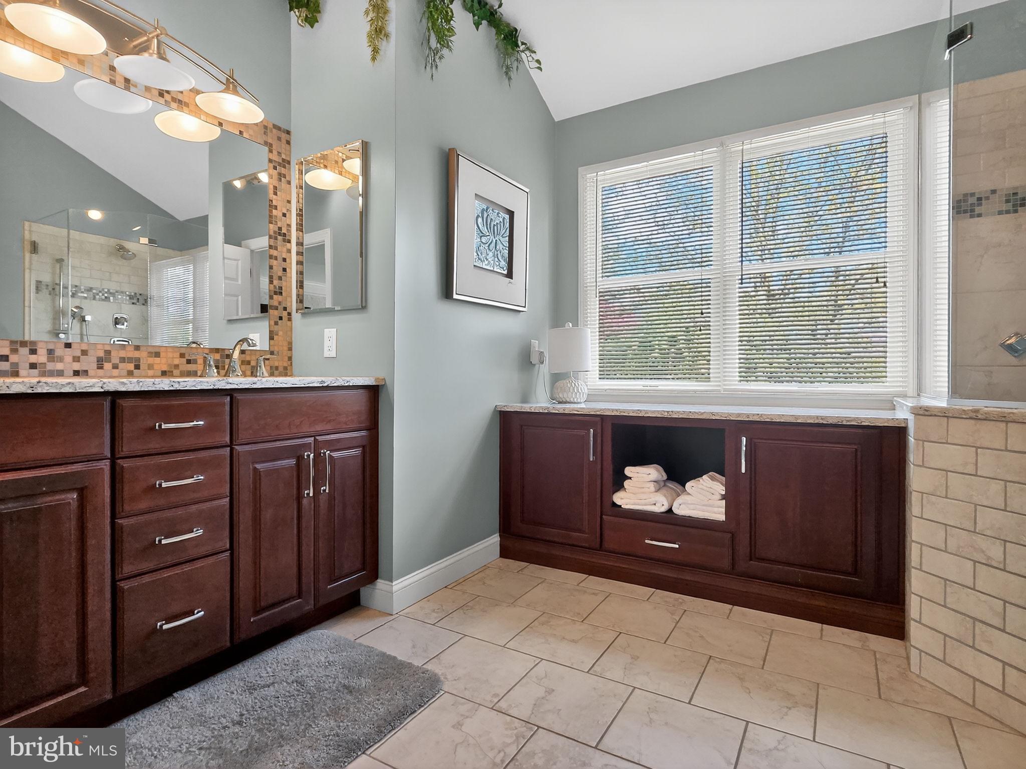 4510 Kathi Drive Bethlehem, PA 18017 - Photo 26 of 50