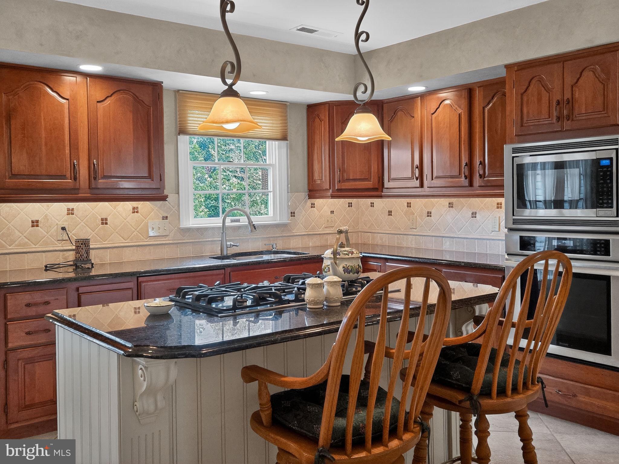 4510 Kathi Drive Bethlehem, PA 18017 - Photo 10 of 50