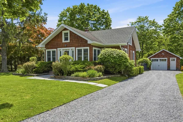 $849,900 | 36 Watchogue Avenue, East Moriches, NY 11940