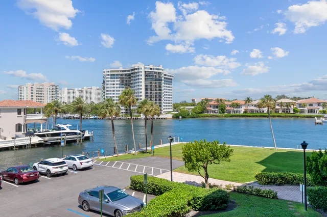 $5,800 | 899 Jeffery Street, Unit 310, Boca Raton, FL 33487