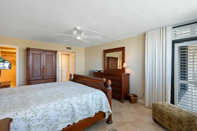 $5,800 | 899 Jeffery Street, Unit 310, Boca Raton, FL 33487