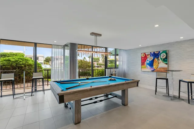 $5,800 | 899 Jeffery Street, Unit 310, Boca Raton, FL 33487