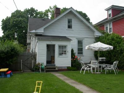1424 Easton Avenue Bethlehem, PA 18018 - Photo 2 of 5 Rear of home