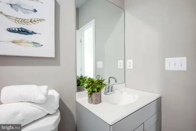 $249,900 | 505 Kennedy Street Northwest, Unit 2, Washington, DC 20011