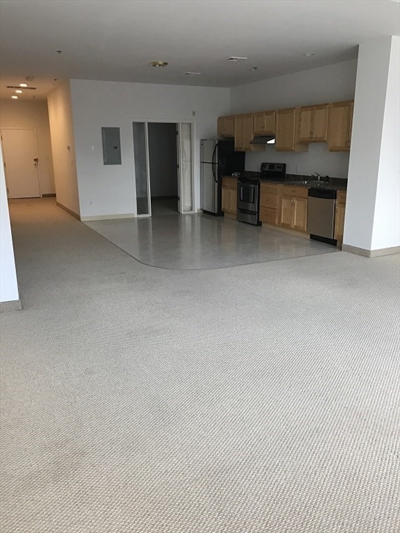 531 Main Street, Unit 203 Worcester, MA 01608 - Photo 8 of 8