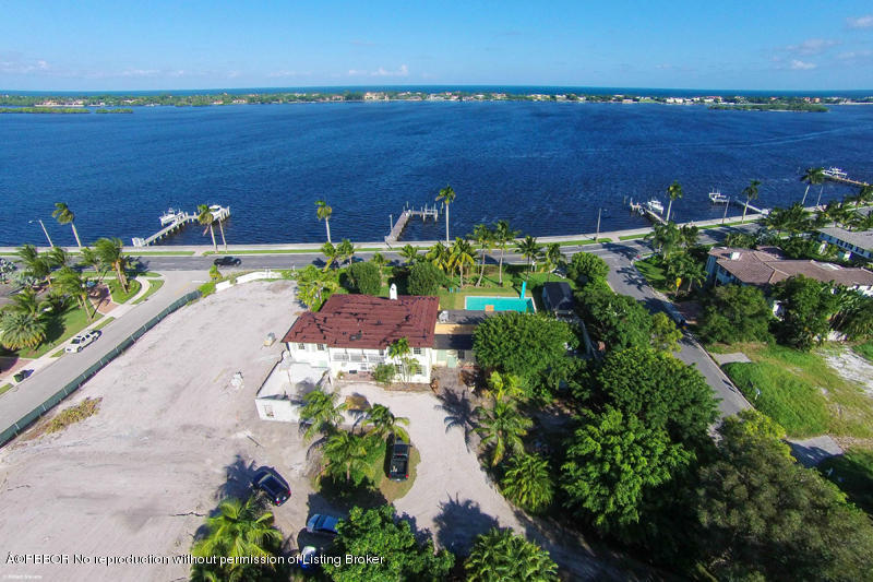 112 Ellamar Road West Palm Beach, FL 33405 - Photo 4 of 7 002