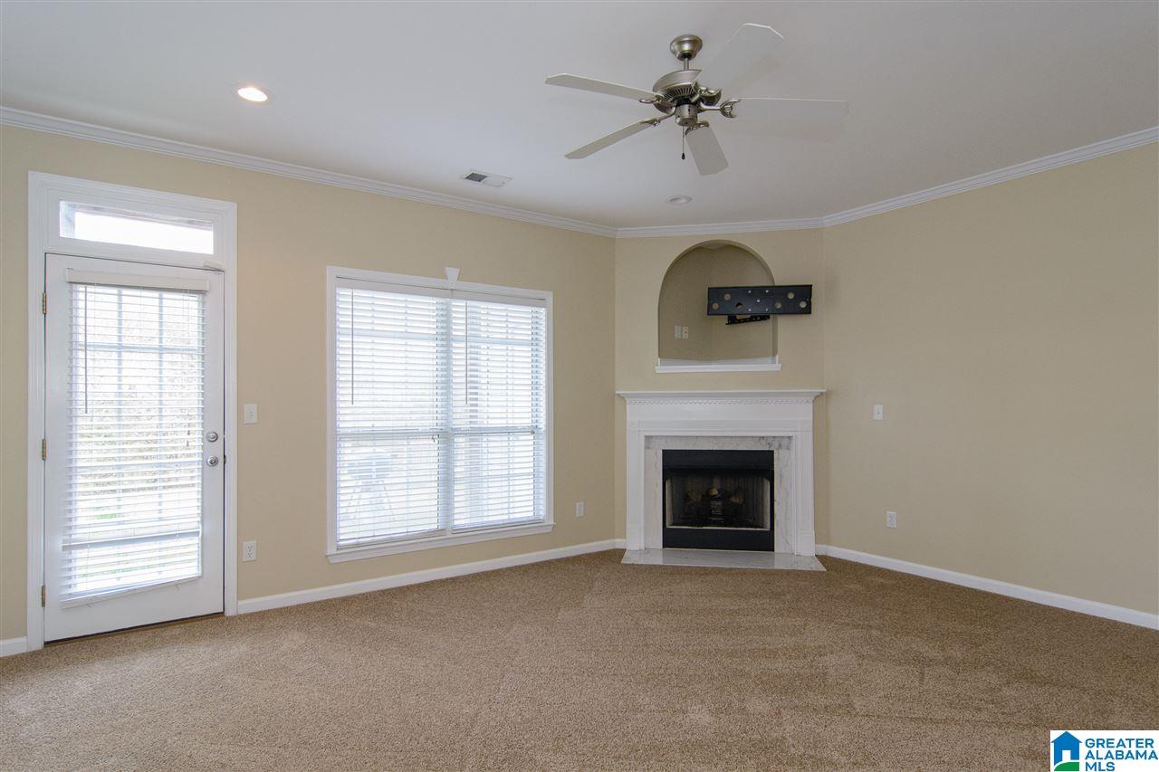 1160 Yeager Parkway Pelham, AL 35124 - Photo 4 of 32