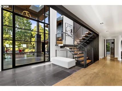 $3,995,000 | 8015 Southeast Evergreen Highway, Vancouver, WA 98664