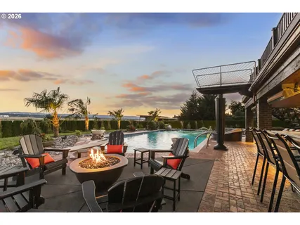 $3,995,000 | 8015 Southeast Evergreen Highway, Vancouver, WA 98664