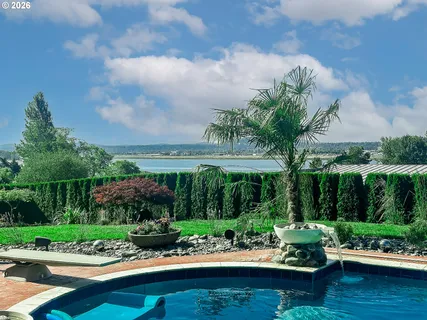 $3,995,000 | 8015 Southeast Evergreen Highway, Vancouver, WA 98664