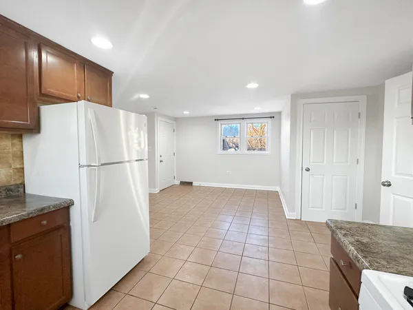 $1,650 | 3135 Chicago Road, Unit 2, Steger, IL 60475