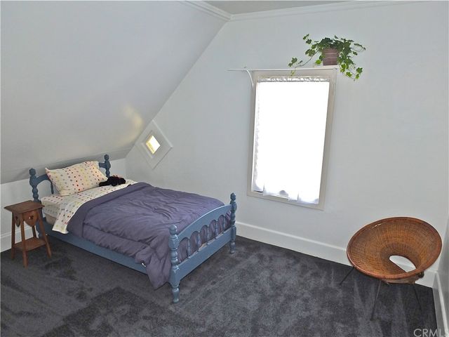 $1,070,000 | 2711 East 1st Street, Long Beach, CA 90803