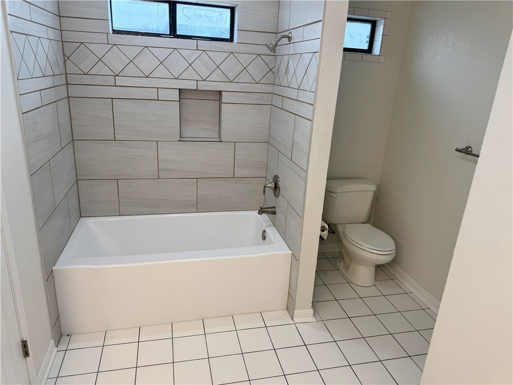 136 Lk Vw Terrace Three Rivers, TX 78071 - Photo 8 of 14 Gallery Image 8