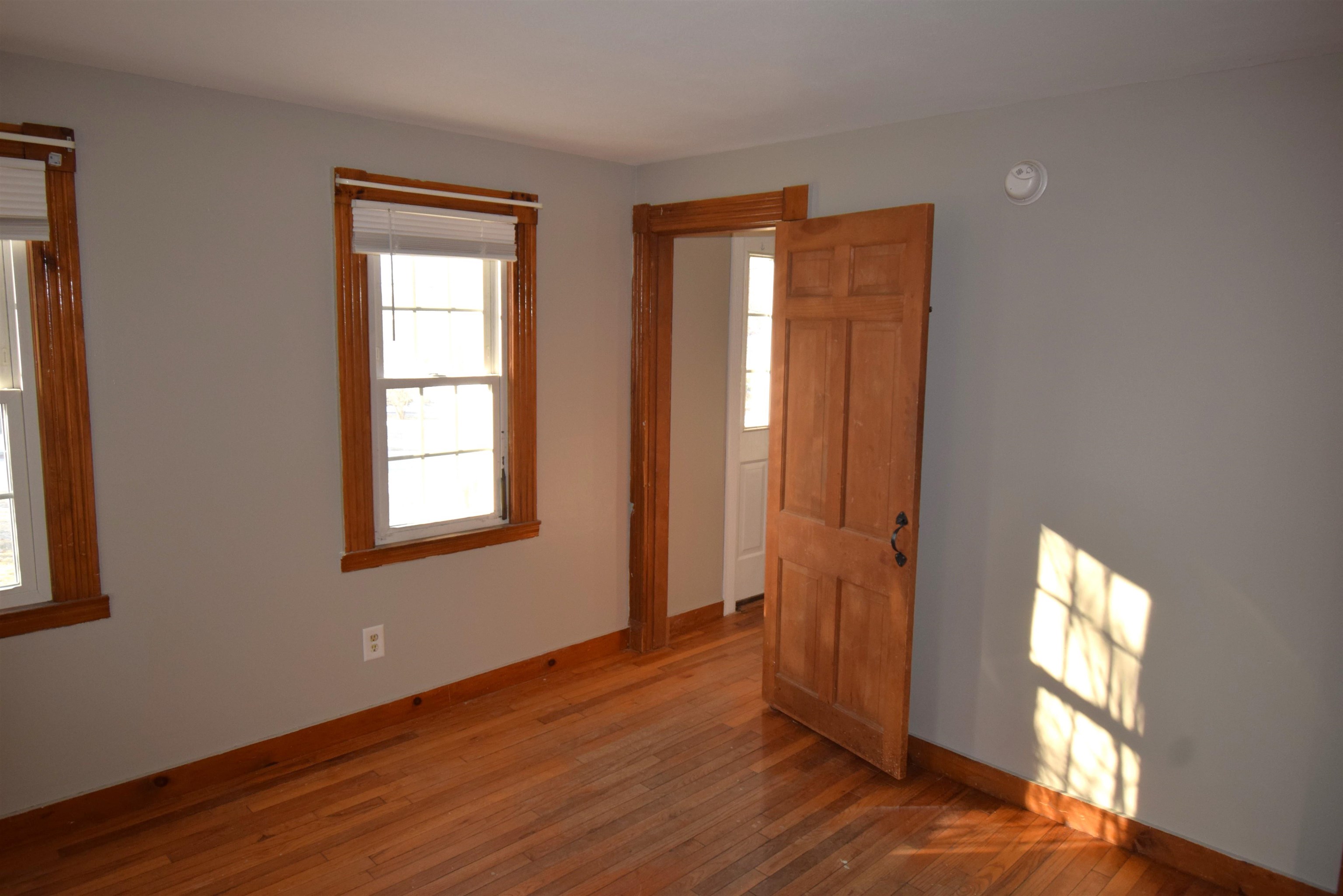 26 Mill Street, Unit 2 Epping, NH 03042 - Photo 14 of 34