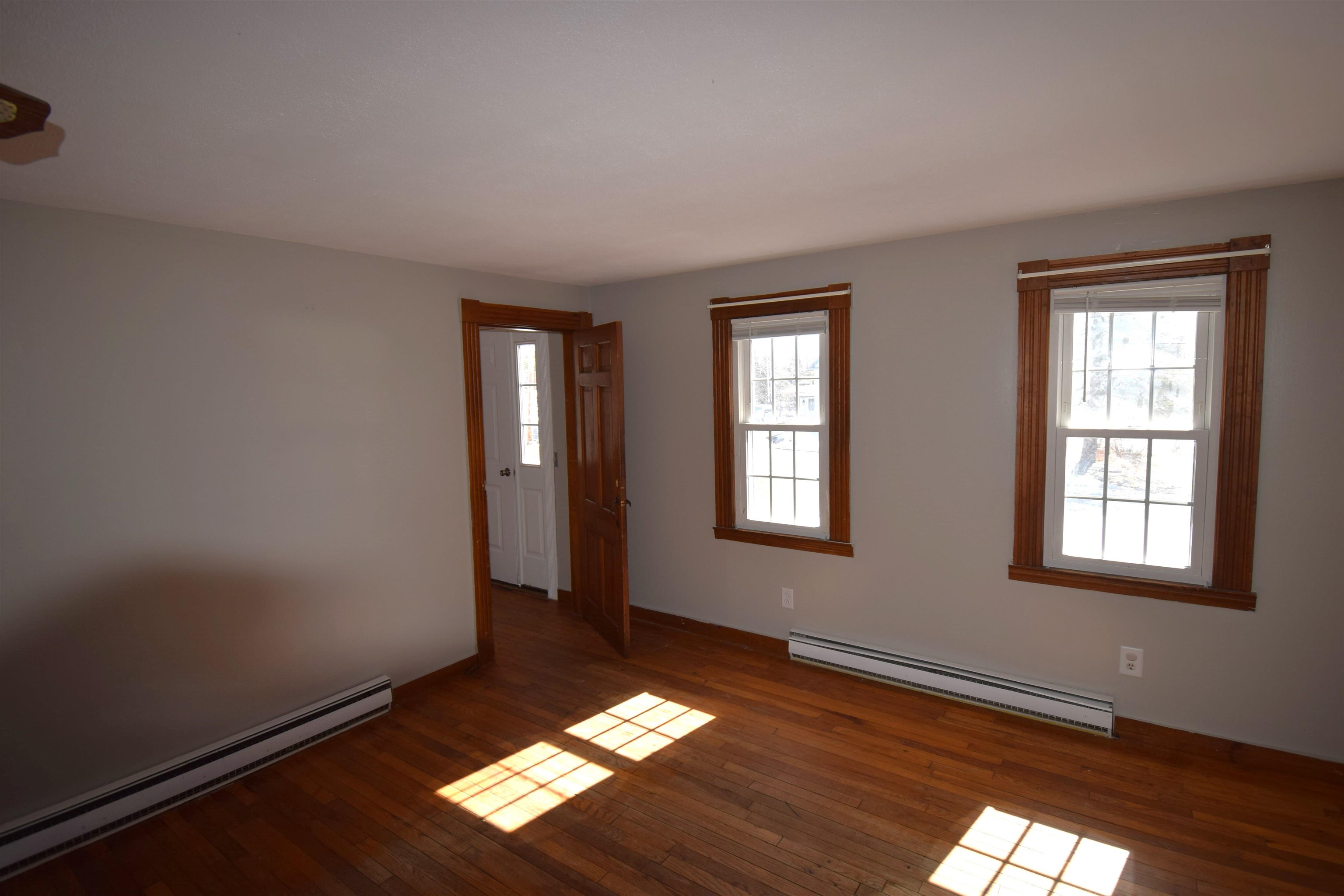 26 Mill Street, Unit 2 Epping, NH 03042 - Photo 18 of 34