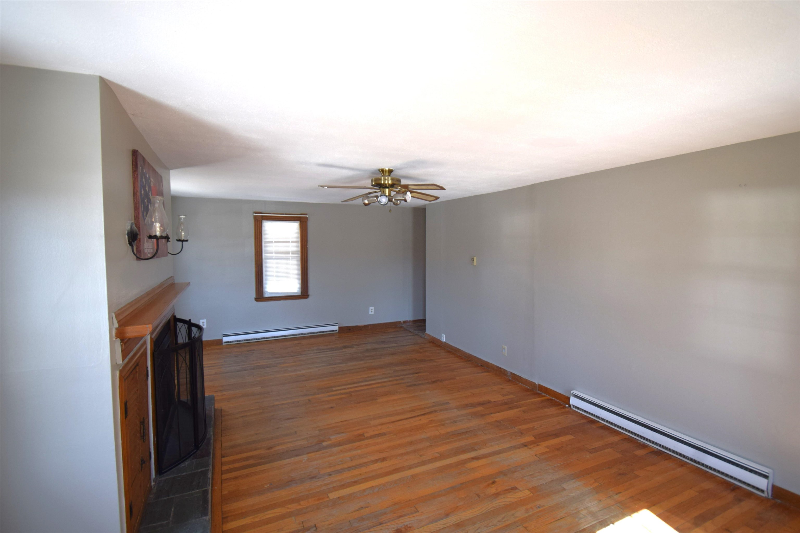 26 Mill Street, Unit 2 Epping, NH 03042 - Photo 19 of 34