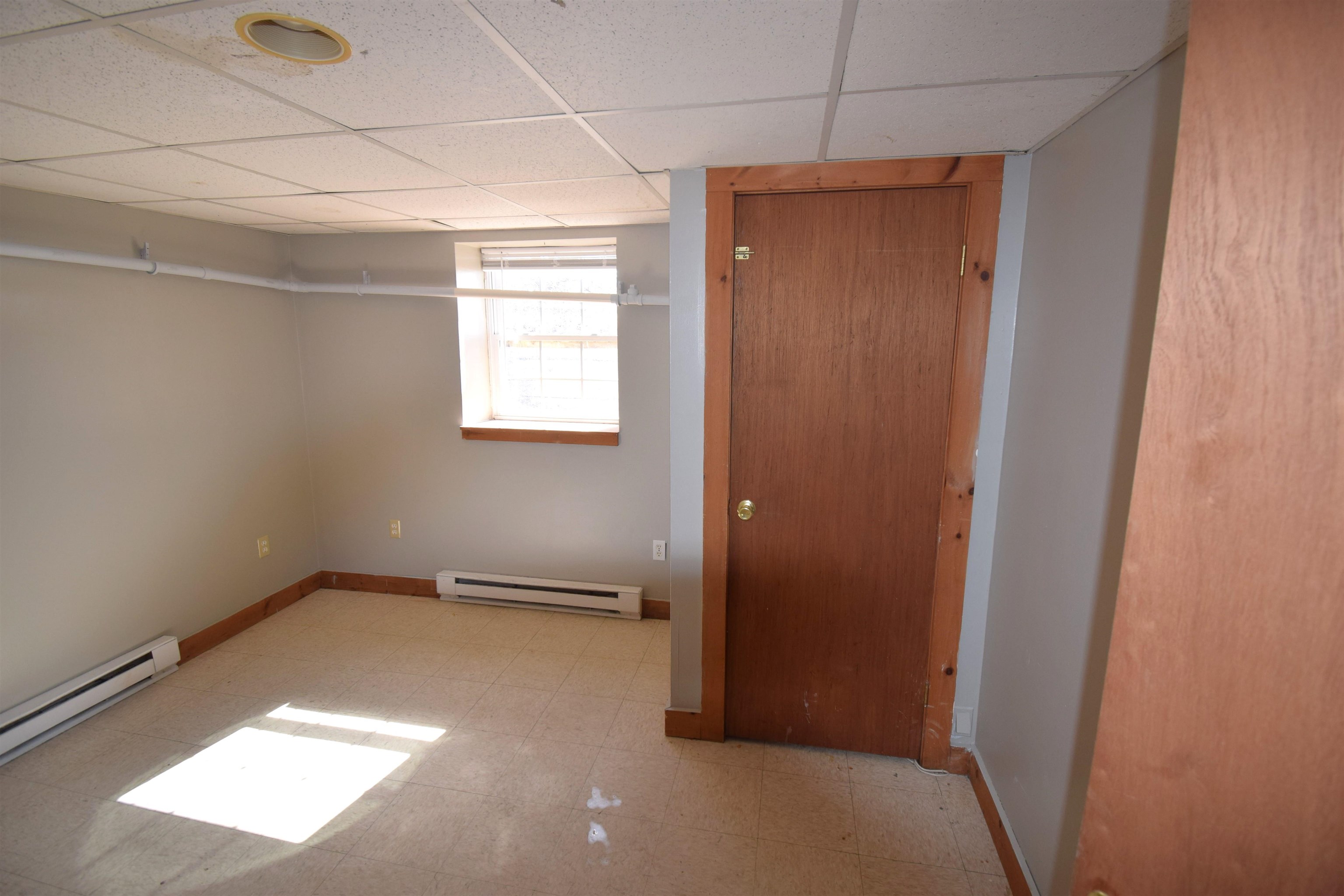 26 Mill Street, Unit 2 Epping, NH 03042 - Photo 29 of 34