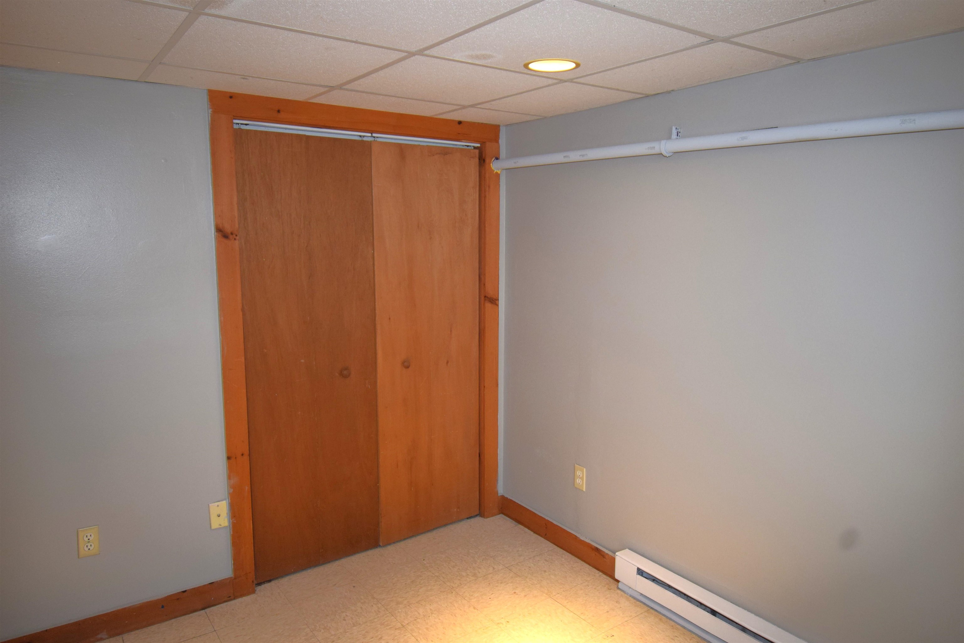 26 Mill Street, Unit 2 Epping, NH 03042 - Photo 31 of 34