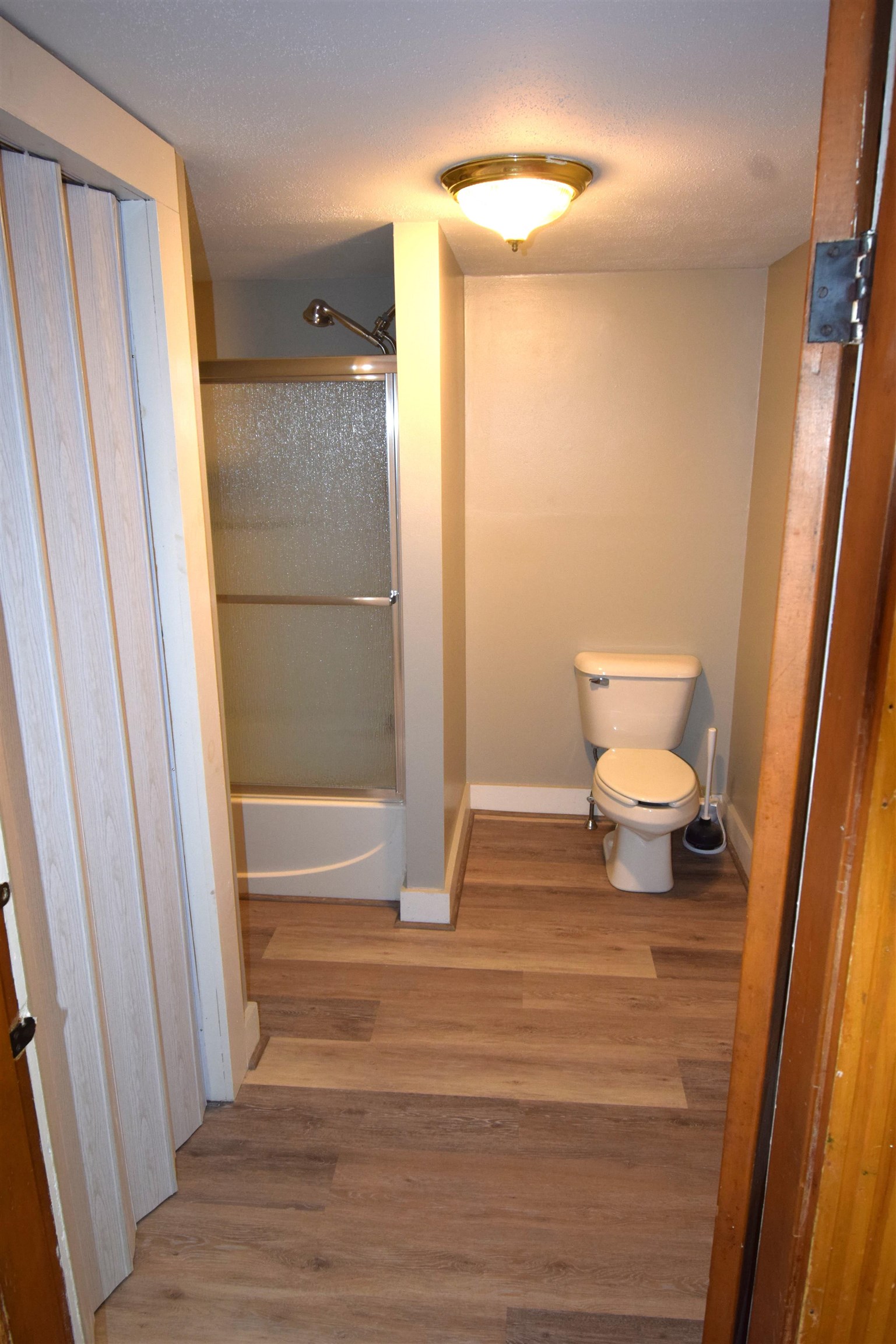 26 Mill Street, Unit 2 Epping, NH 03042 - Photo 8 of 34