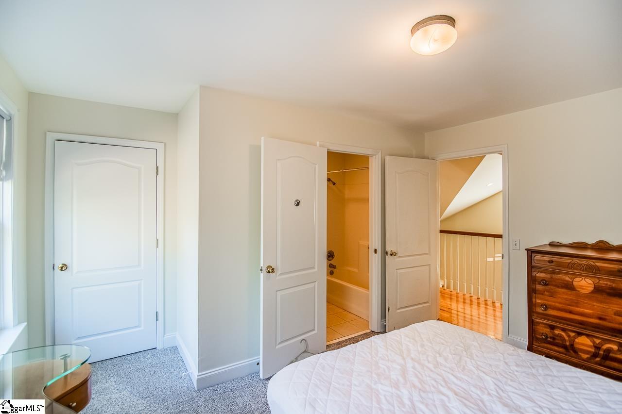 8 Dawson Road Greenville, SC 29609 - Photo 31 of 50