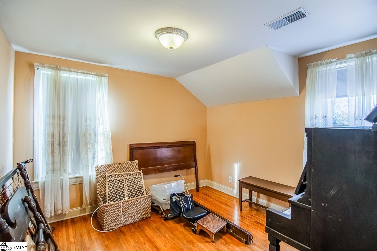 8 Dawson Road Greenville, SC 29609 - Photo 36 of 50