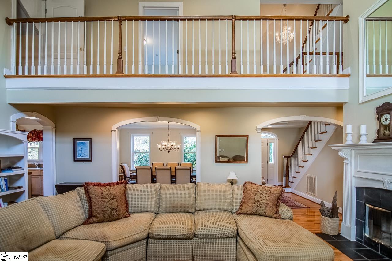 8 Dawson Road Greenville, SC 29609 - Photo 9 of 50