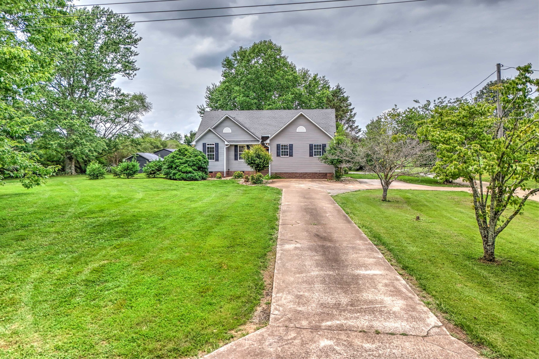 11 Otha Road Summertown, TN 38483 - Photo 3 of 70 Gallery Image 3