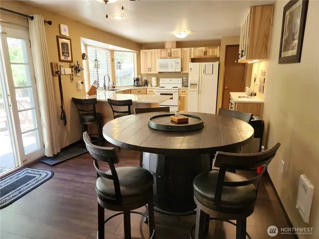 $1,500 | 221 Mt Seattle Way, Hoodsport, WA 98548