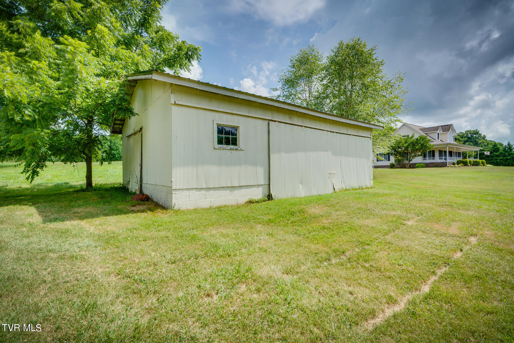 1350 Walkertown Road Afton, TN 37616 - Photo 25 of 32 025