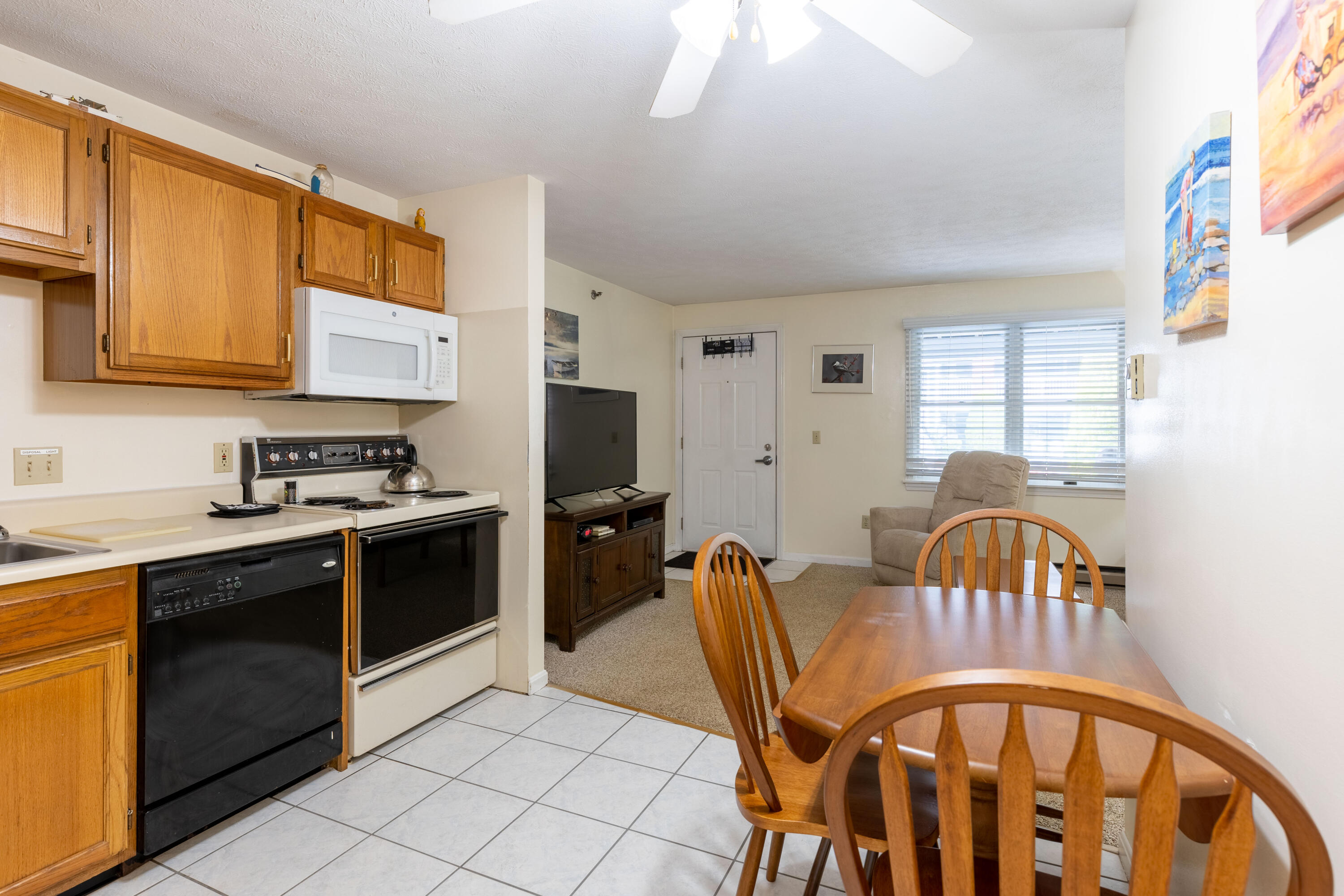 1351 Post Road, Unit 123 Wells, ME 04090 - Photo 6 of 24 9L9A8703-HDR