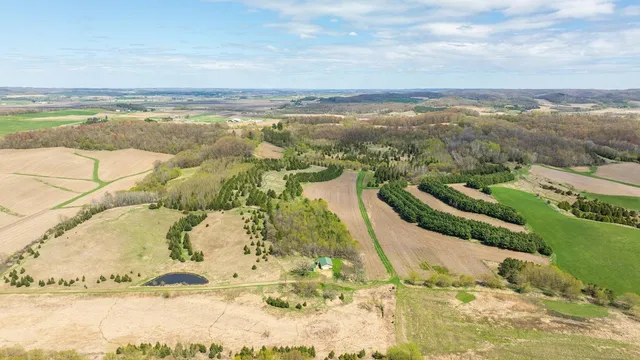 $750,000 | 0 Hurlburt Road, Mondovi, WI 54755
